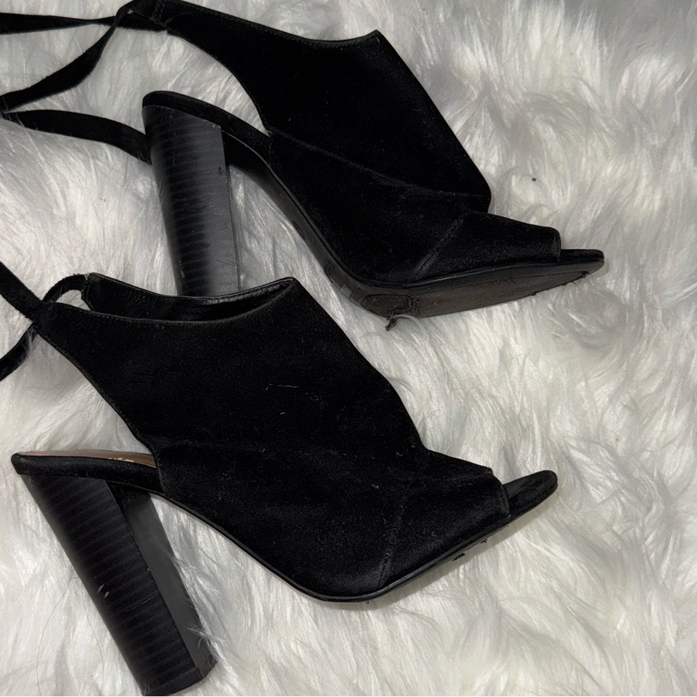BAMBOO Black Velvet Heels
